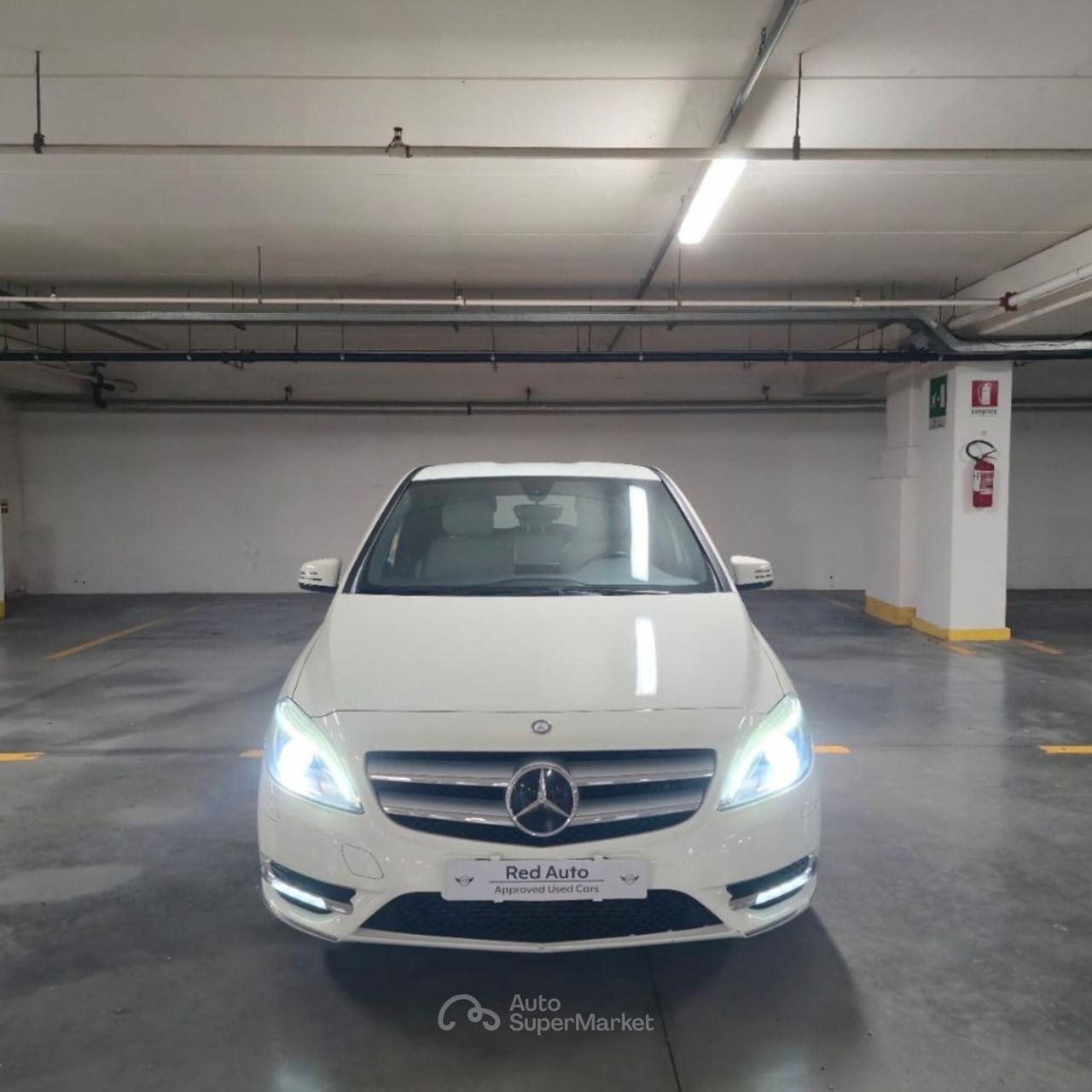 Mercedes-benz B 200 CDI BlueEFFICIENCY Premium