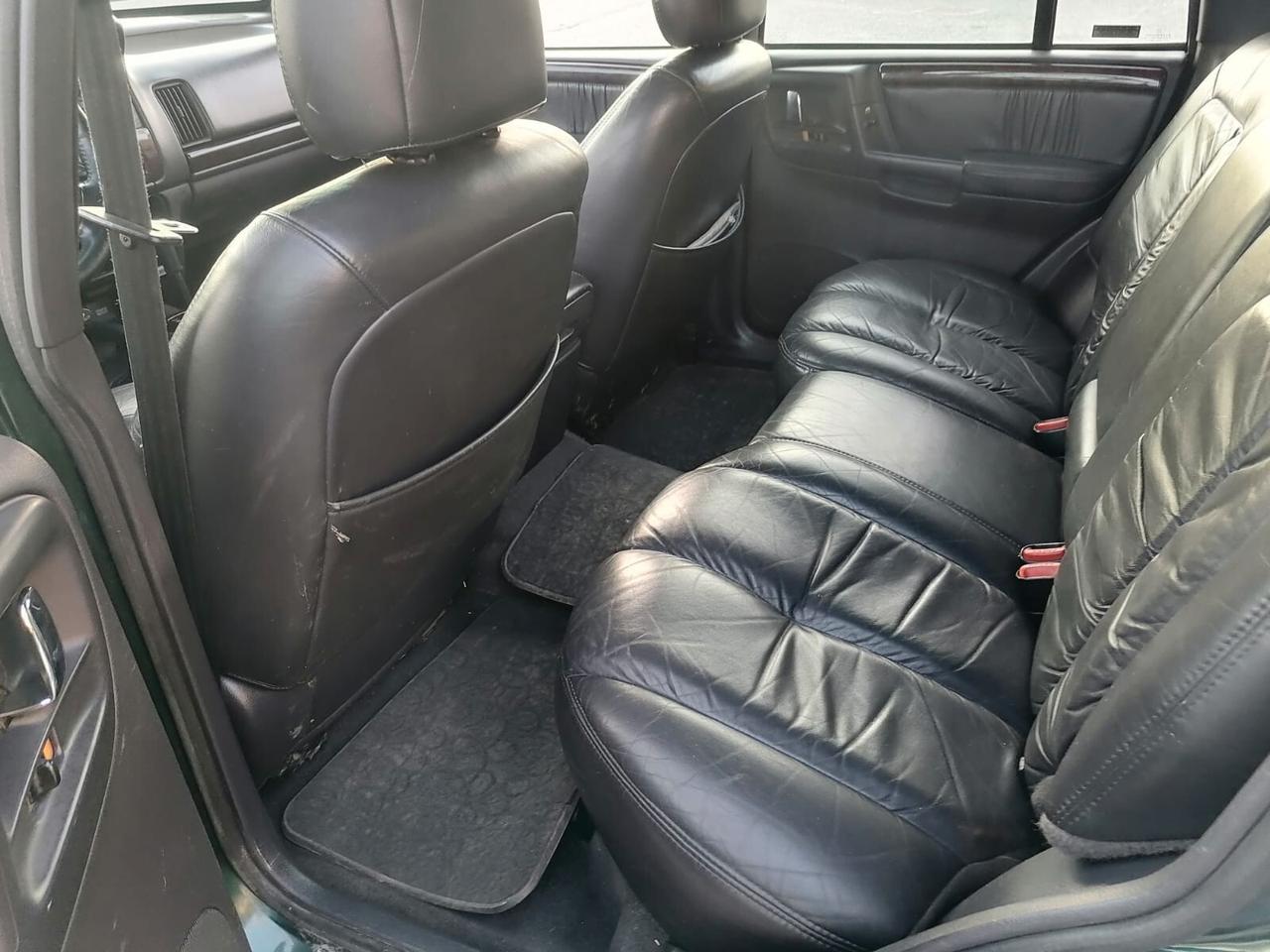 Jeep Grand Cherokee ZJ 5.2 v8 GPL