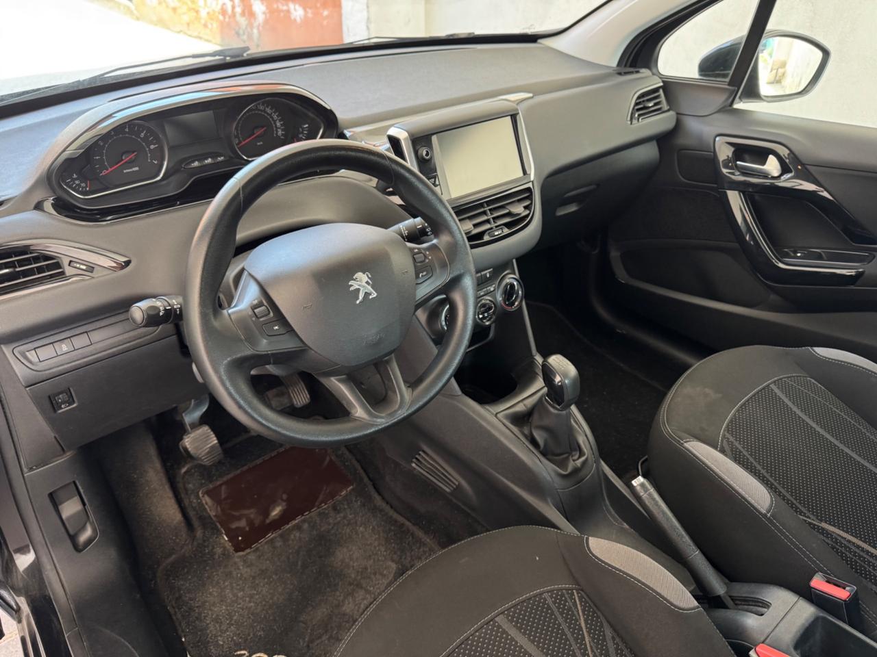 Peugeot 208 1.2 VTi 82 CV , CINGHIA ROTTA