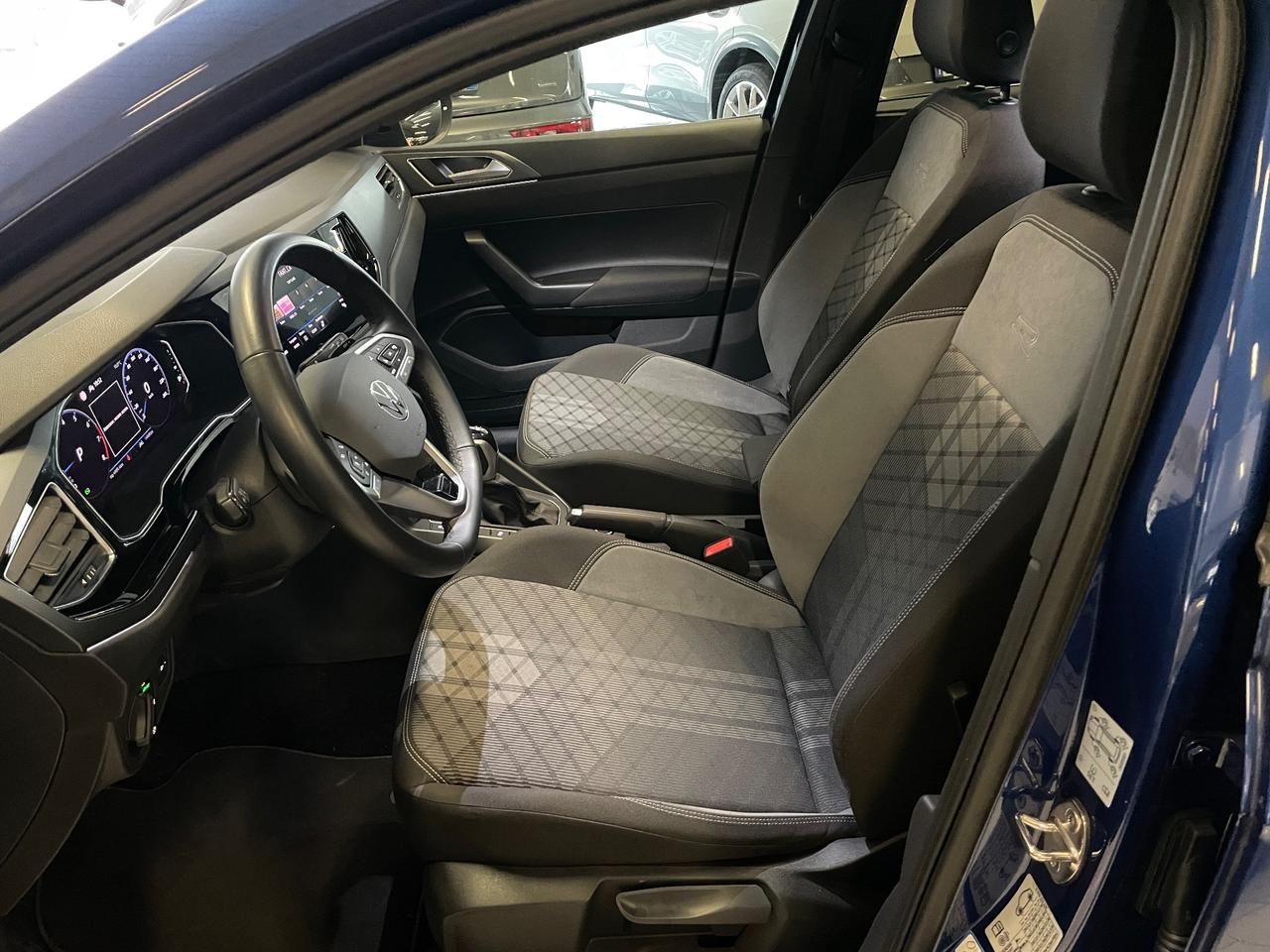 Volkswagen Taigo 1.0 TSI 115 CV DSG R-Line Navy Telec. 18Misano