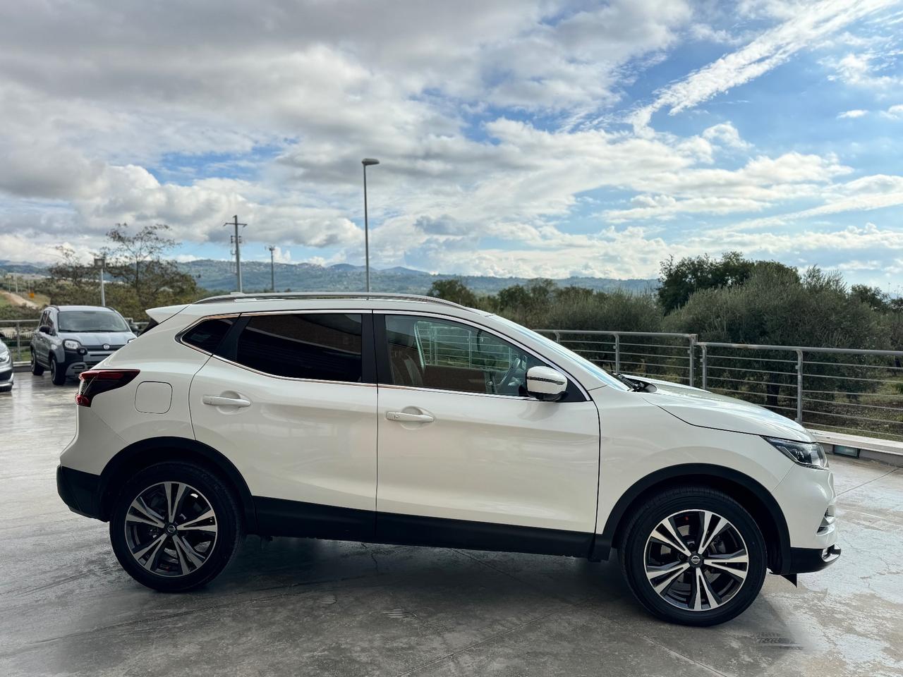 Nissan Qashqai 1.5 dCi N-Connecta