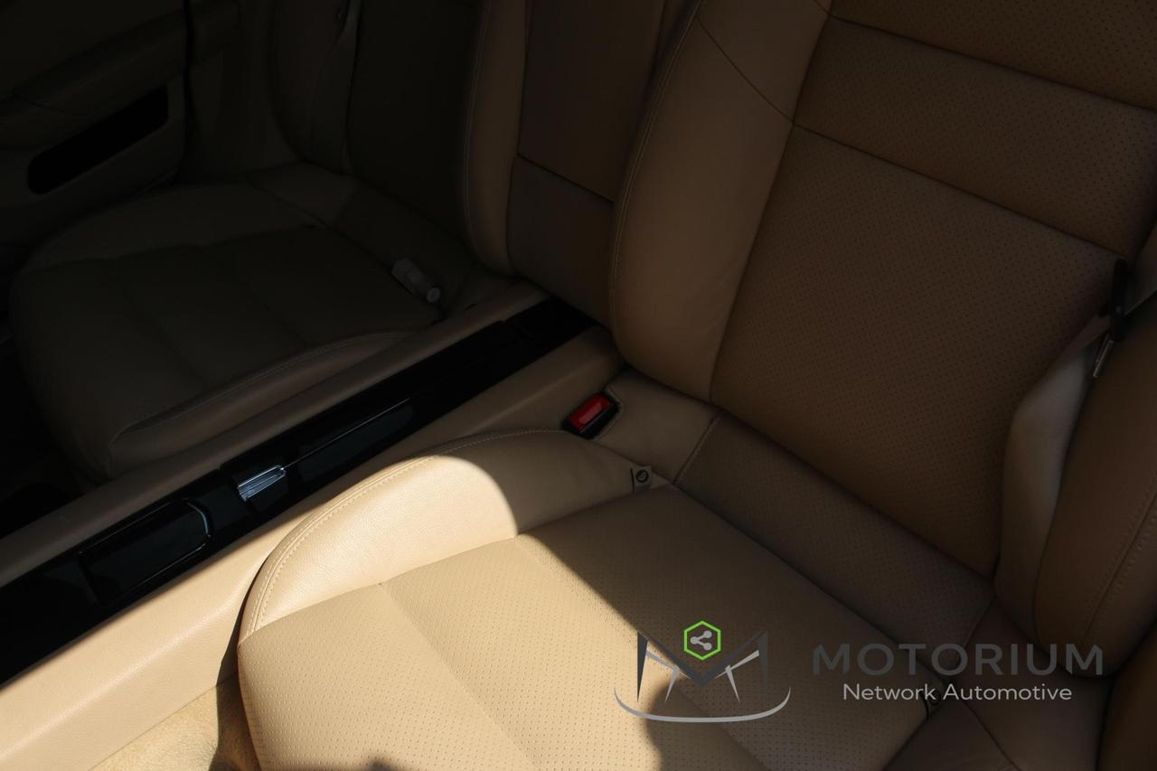 Porsche Panamera 3.0 250cv