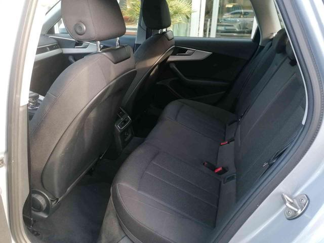 AUDI A4 Avant 40 TDI S tronic Business