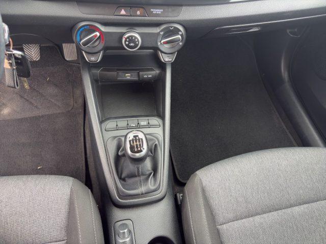 KIA Stonic 1.0 T-GDi 100 CV MHEV MT Urban TEChNO design