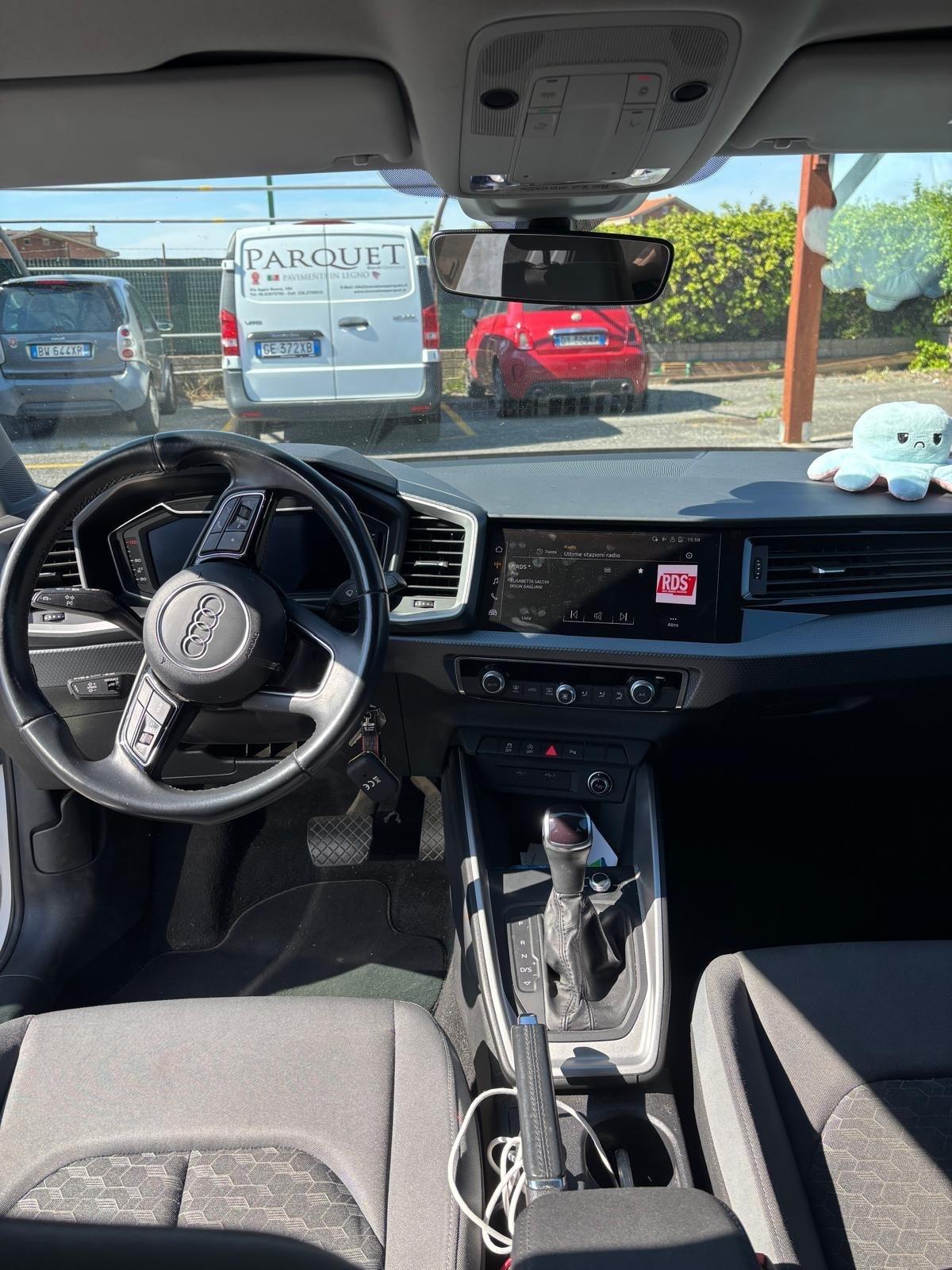 Audi A1 SPB 30 TFSI S tronic line edition