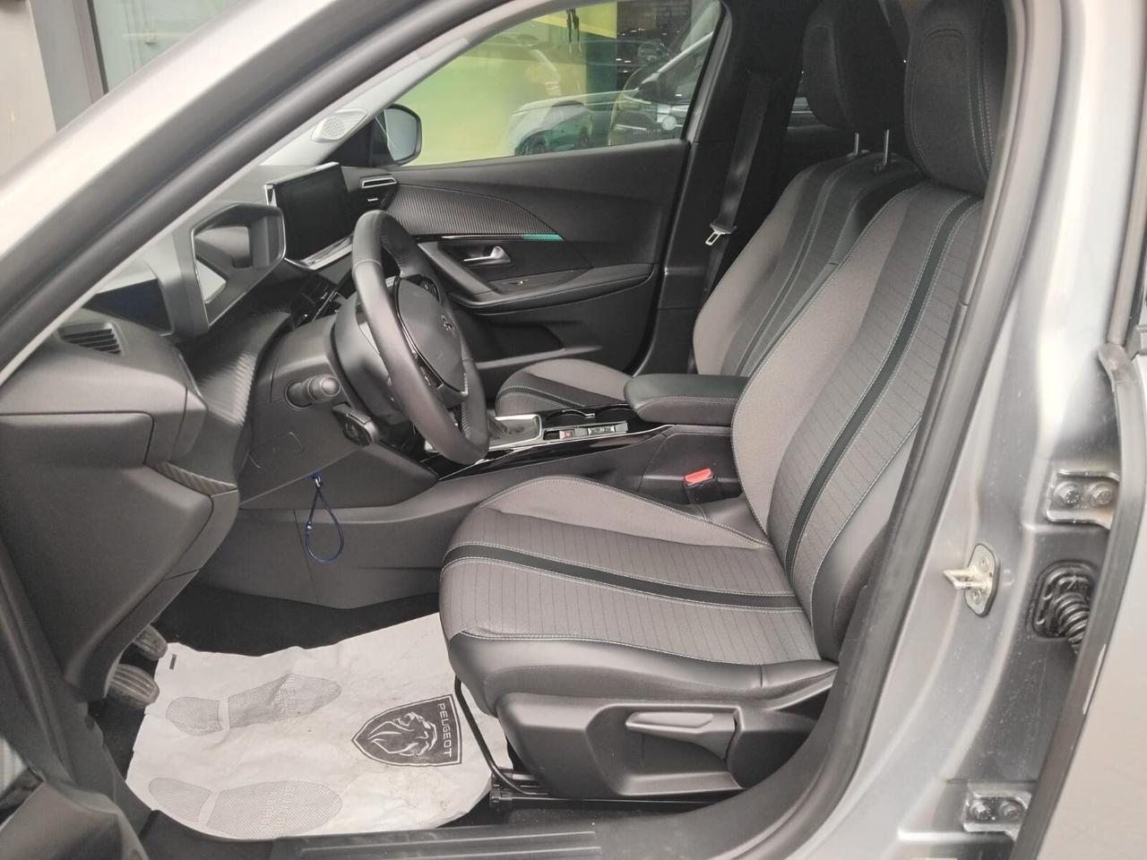 Peugeot 2008 BlueHDi 110 S&S Allure Pack
