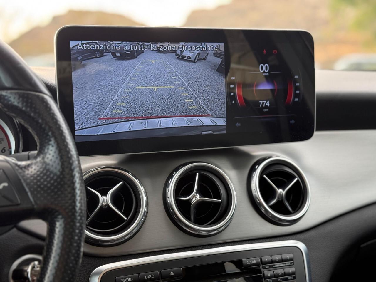 Mercedes-benz GLA 200 d Automatic Sport