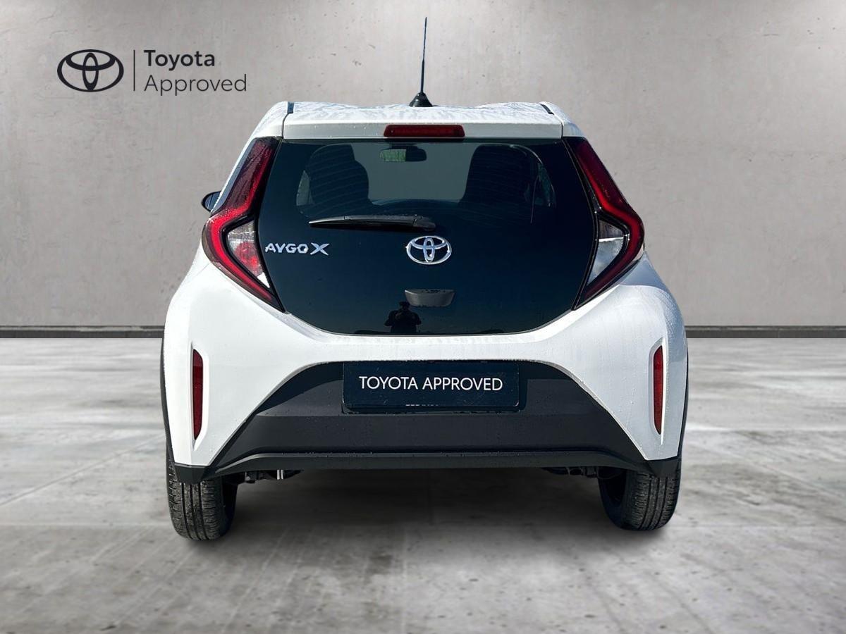 TOYOTA Aygo X - Aygo X 1.0 VVT-i 72 CV 5 porte Active
