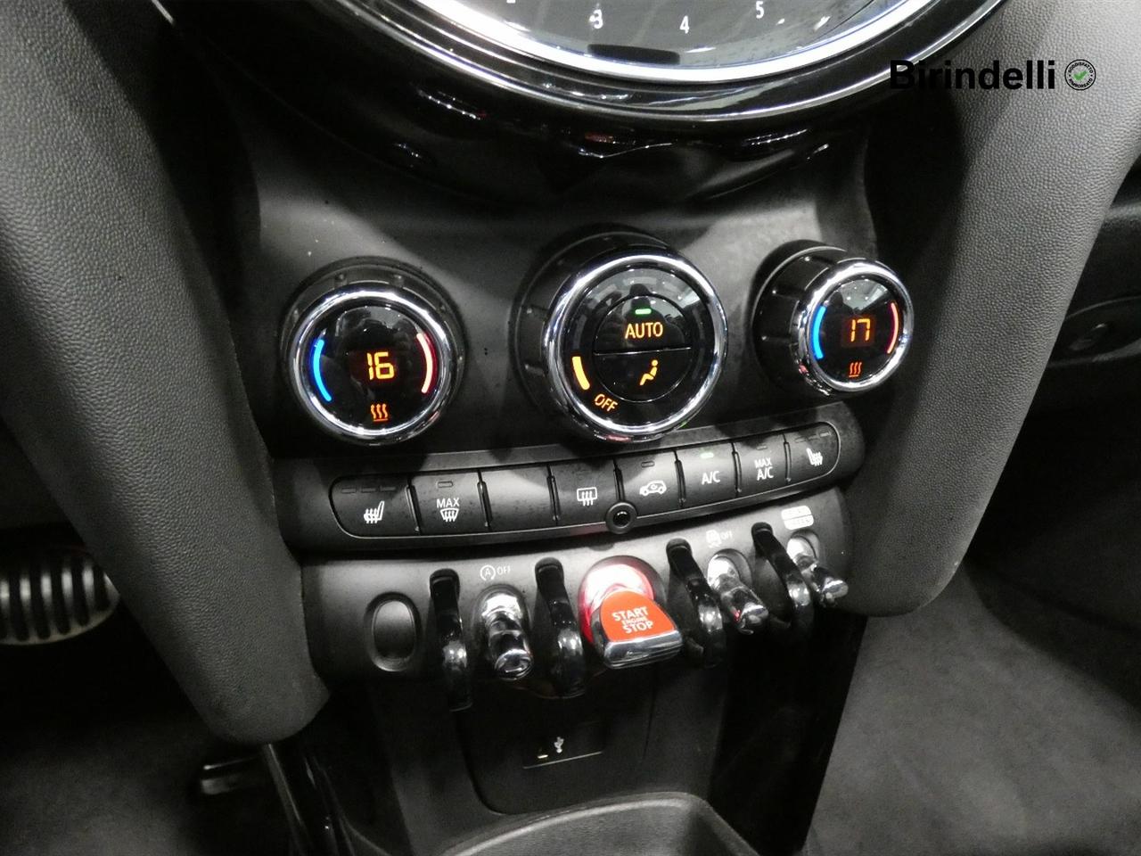 MINI Mini Cabrio (F57) - Mini 2.0 John Cooper Works JCW Cabrio