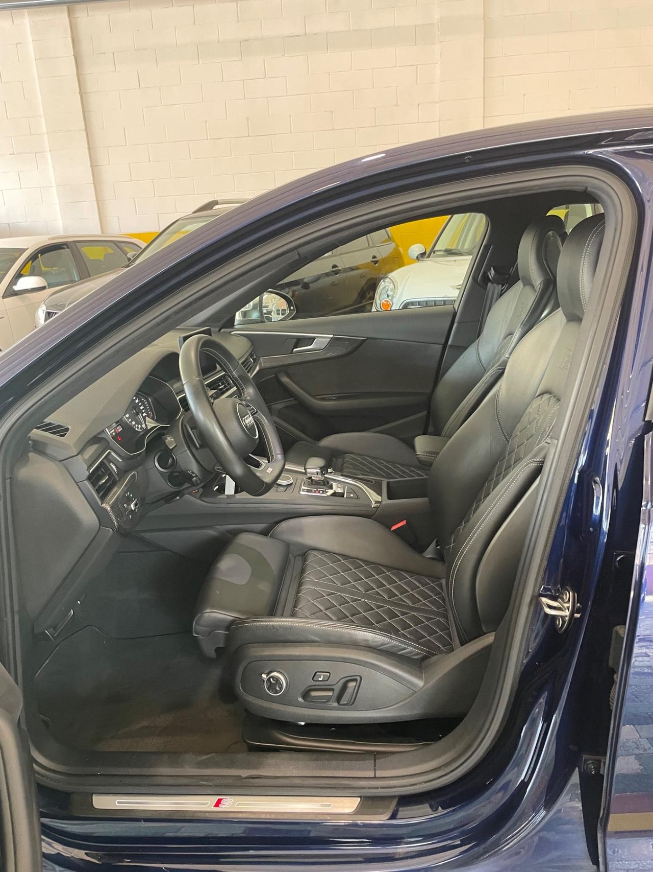 Audi A4 S4 3.0 TFSI 354CV UNICO PROPRIETARIO