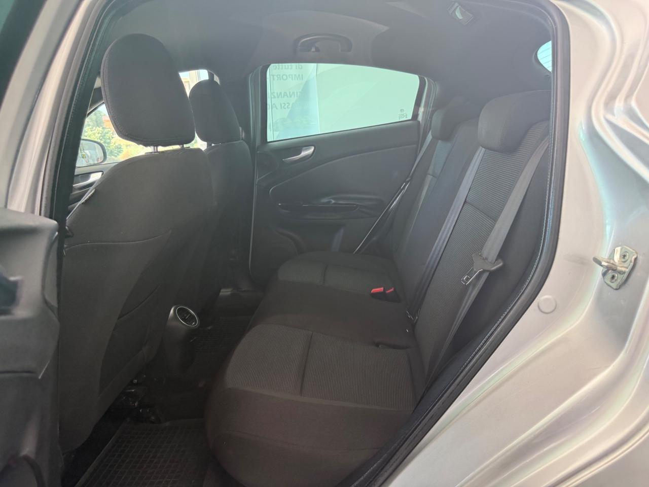 Alfa Romeo Giulietta 2.0Mjt140 CV Exclusive FULL2013
