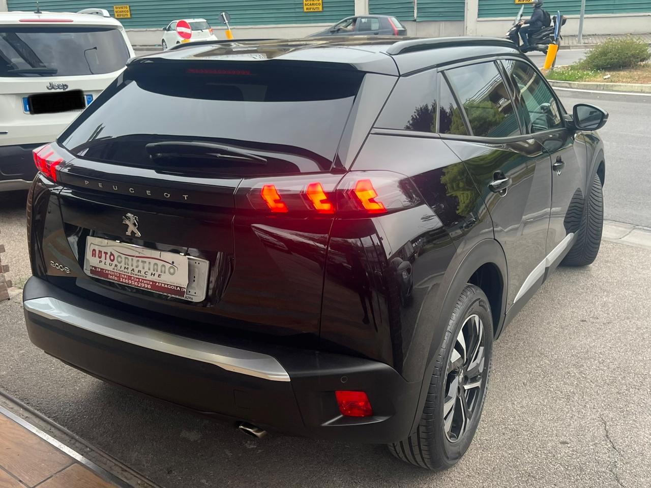 Peugeot 2008 BlueHDi 130 S&S EAT8 Allure
