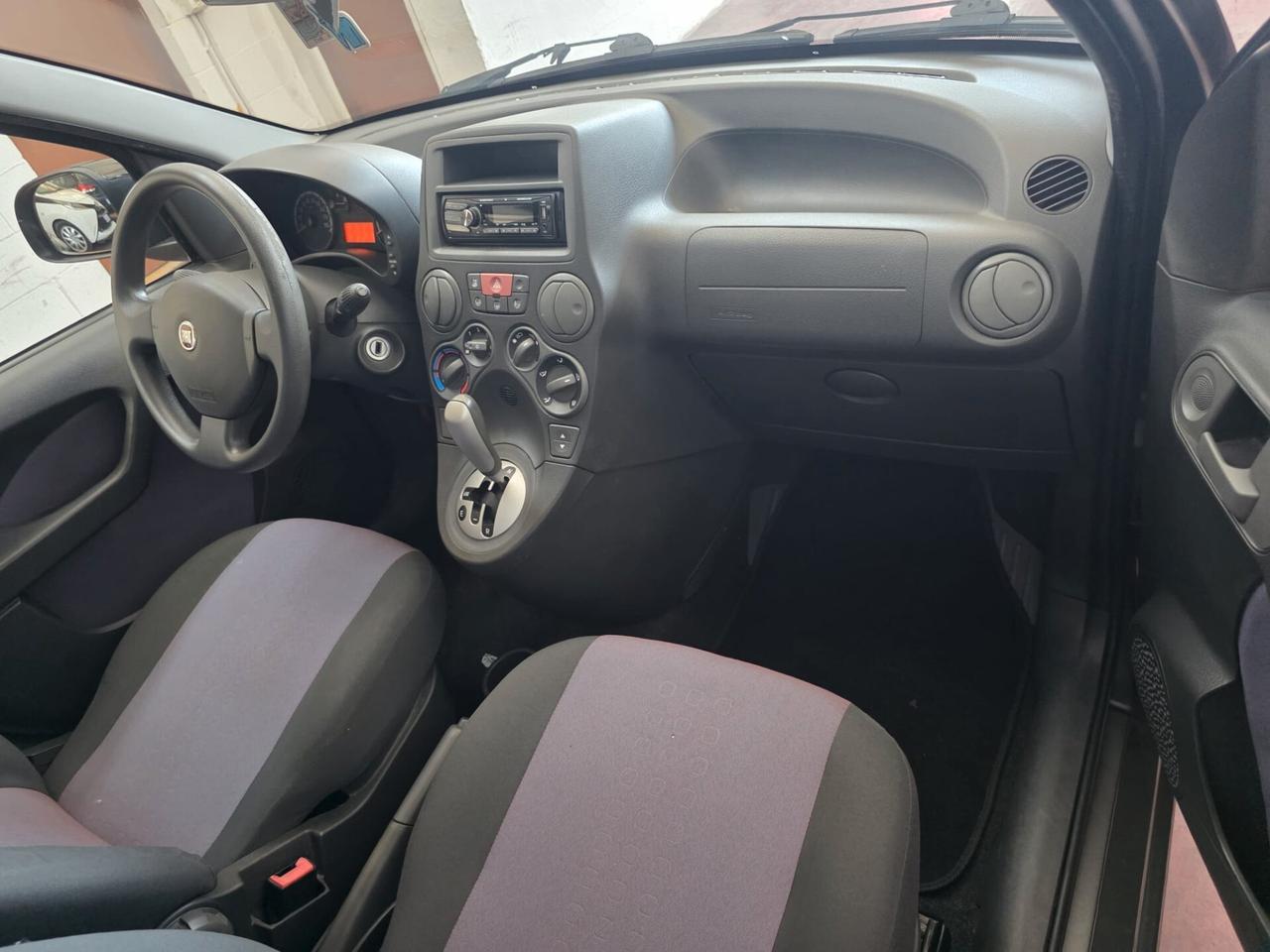 Fiat Panda 1.2 Emotion Dualogic cambio automatico neopat