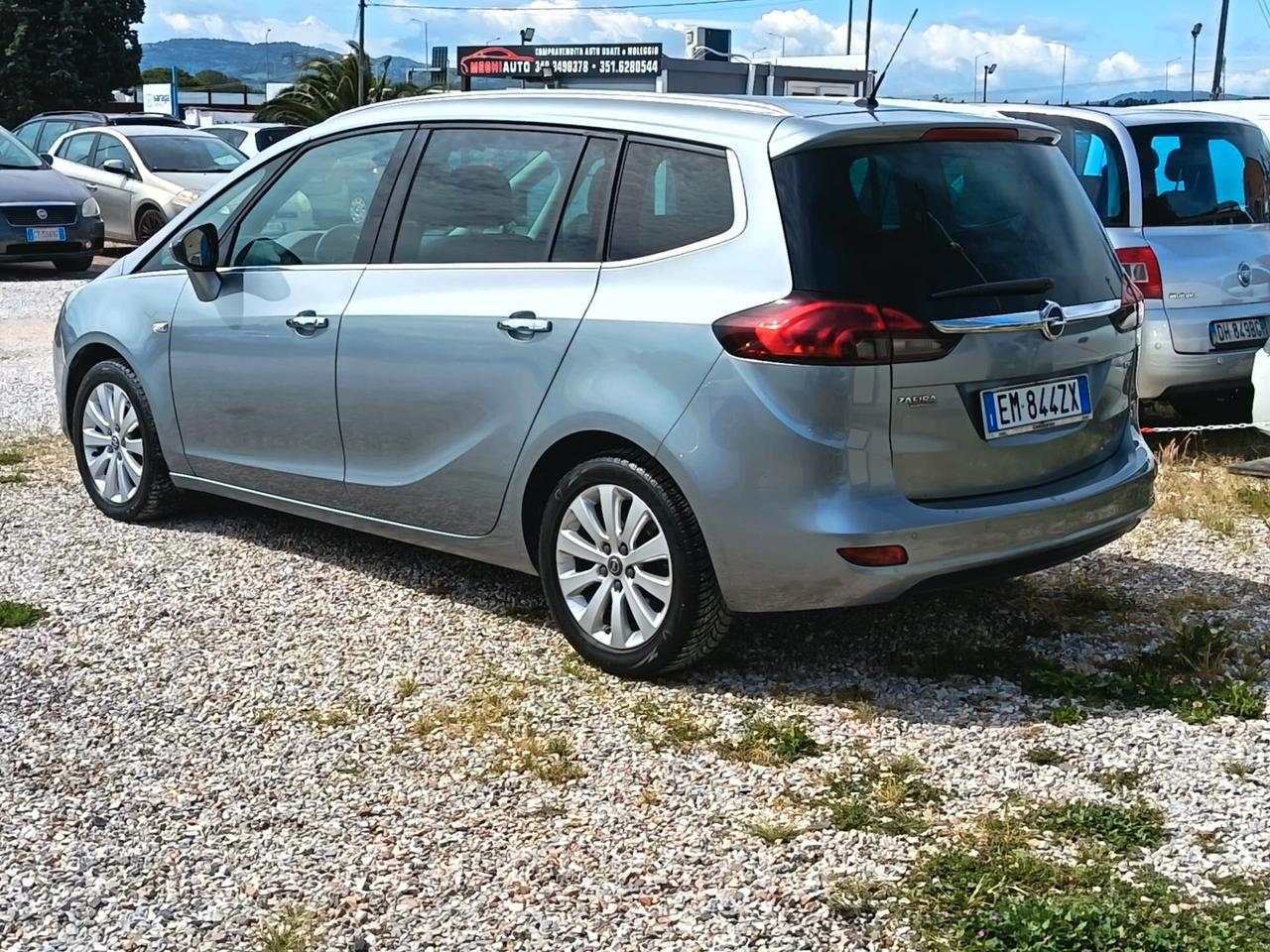 Opel Zafira Tourer 2.0 CDTi 130CV Cosmo 7 POSTI BXENON OCCASIONE
