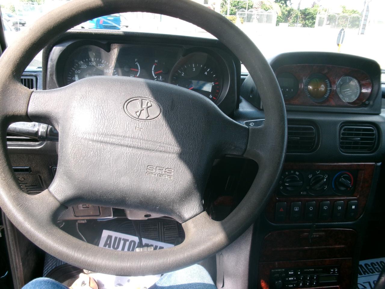 Hyundai Galloper 2.5 TDI 7 POSTI 4X4 GANCIO TRAINO CON CARRELLO COMPRESO **GUARNIZIONE TESTATA DA RIFARE**