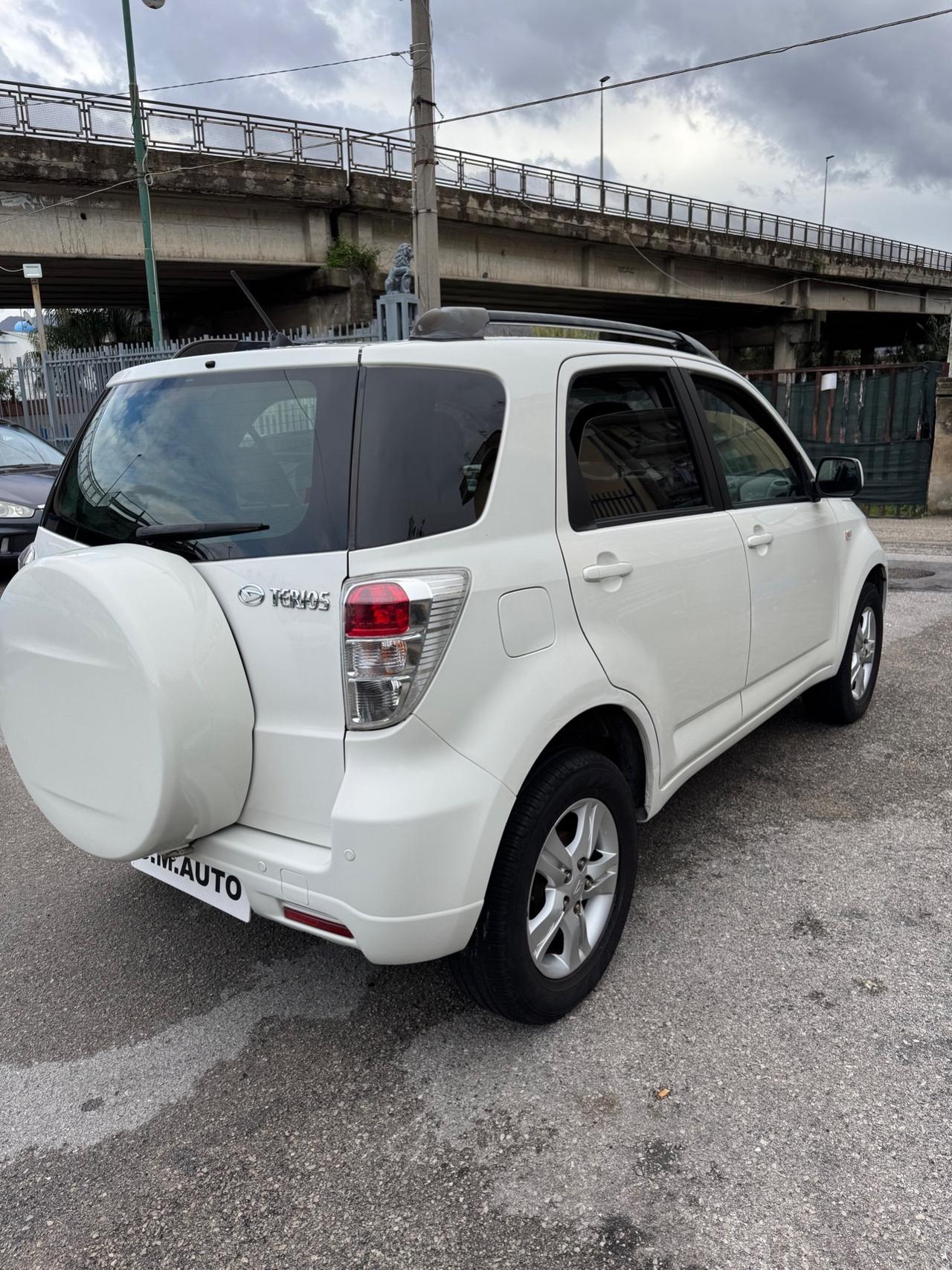Daihatsu Terios 1.5 4x4 automatica 2011