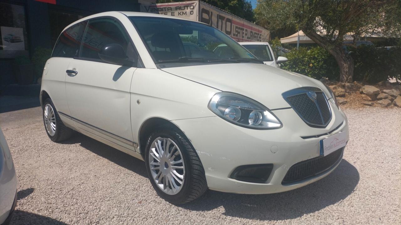 Lancia Ypsilon 1.3 MJT 75 CV **PREZZO OUTLET**