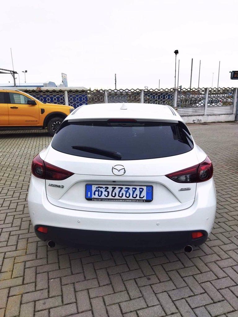 MAZDA Mazda3 2.2 Skyactiv-D Exceed del 2016