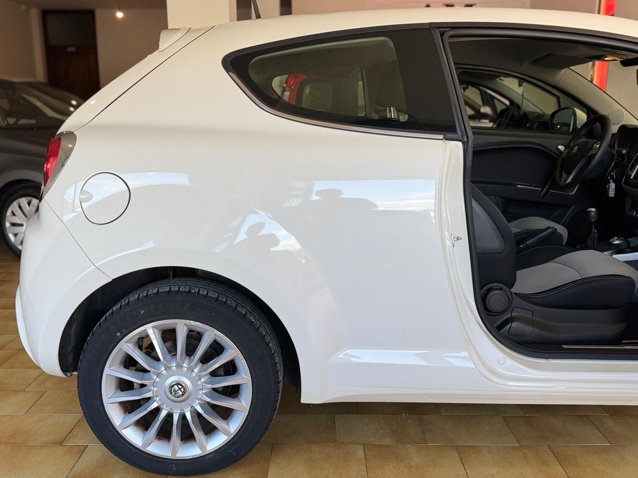 Alfa Romeo MiTo 1.3 JTDm 85 CV S&S Distinctive