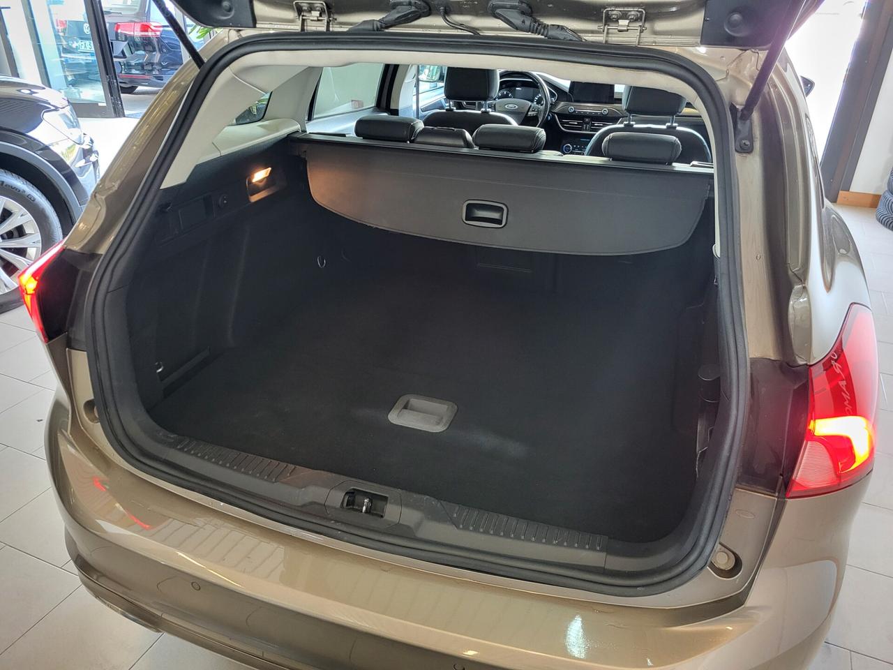 Ford Focus 1.5 EcoBlue 120 CV automatico SW Vignale Co-Pilot
