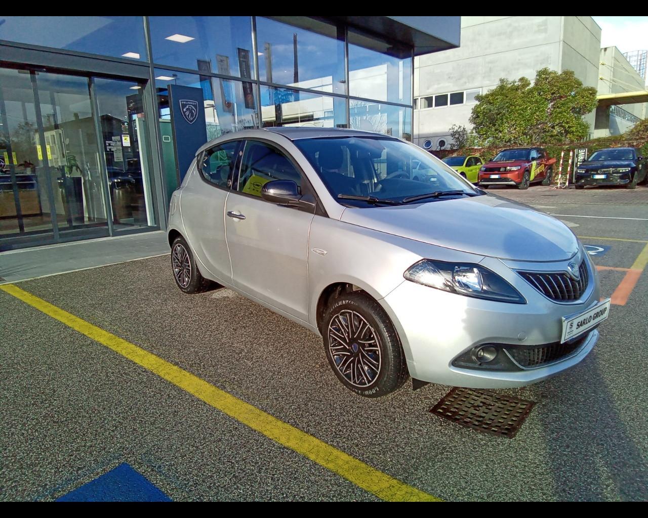 LANCIA Ypsilon 3ª serie - Ypsilon 1.0 FireFly 5 porte S&S Hybrid Ec