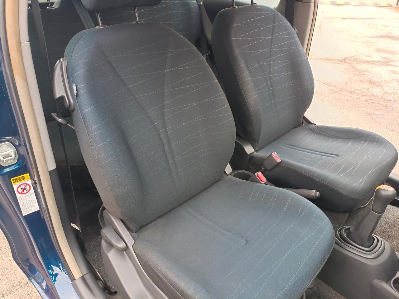 Toyota Yaris 1.0 3 porte Sol