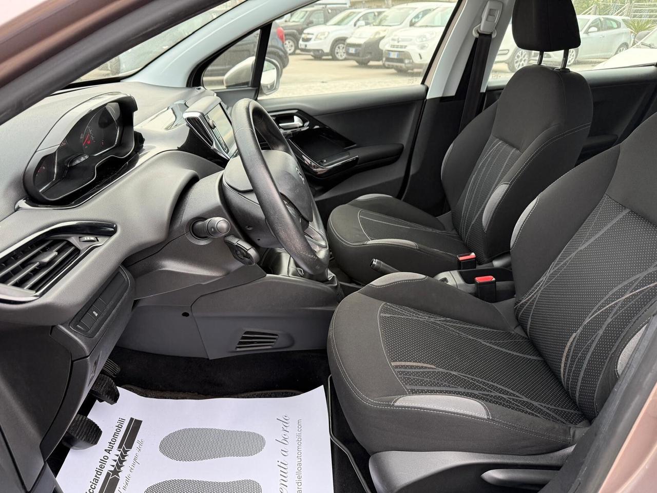 Peugeot 208 1.4 HDi 68Cv Active 5p - Unico P.