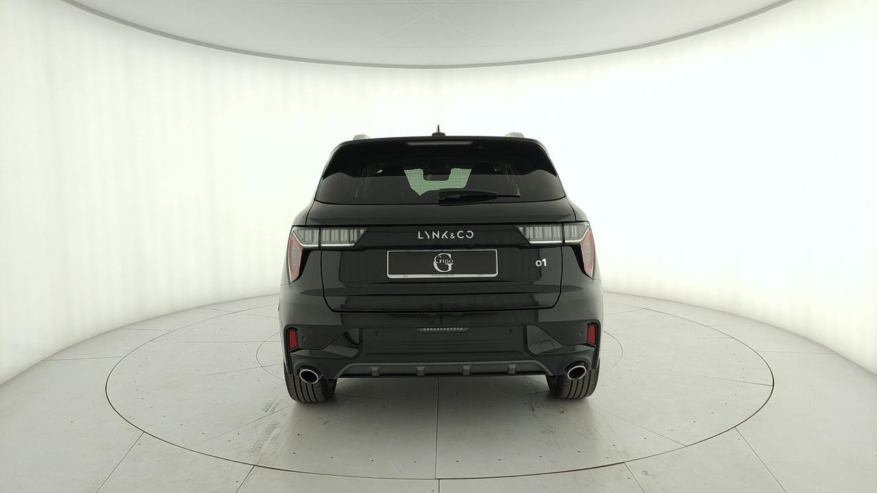 LYNK & CO 01 1.5 td phev auto