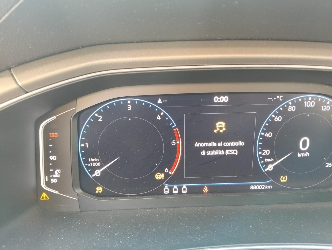 Volkswagen T-Roc 2.0 TDI 2021 SINISTRATA