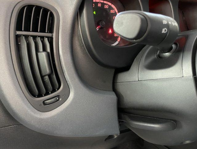 FIAT Panda 1.0 Hybrid 70 CV Cross