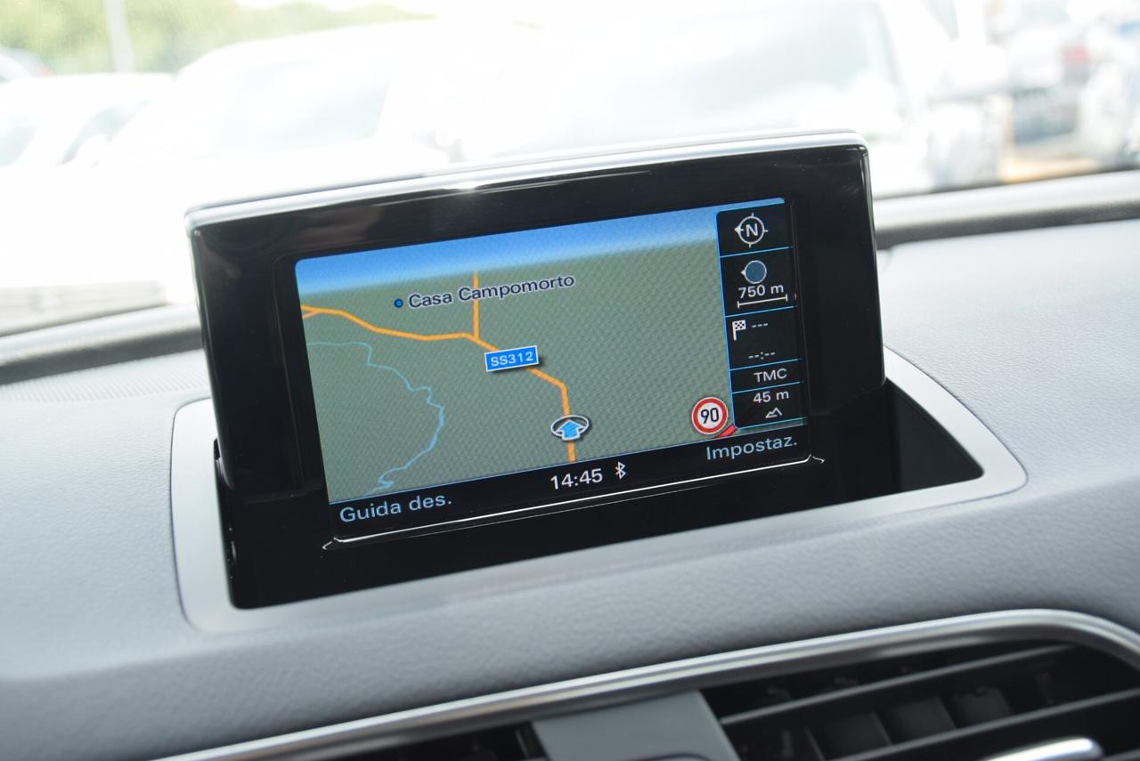 Audi Q3 2.0TDI 140CV 6M NAVI CRUISE SENSORI FULL