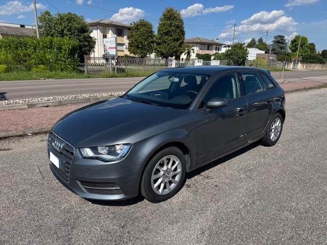 Audi A3 SPB 1.6 TDI S tronic Attraction-OK NEOPATENTATI