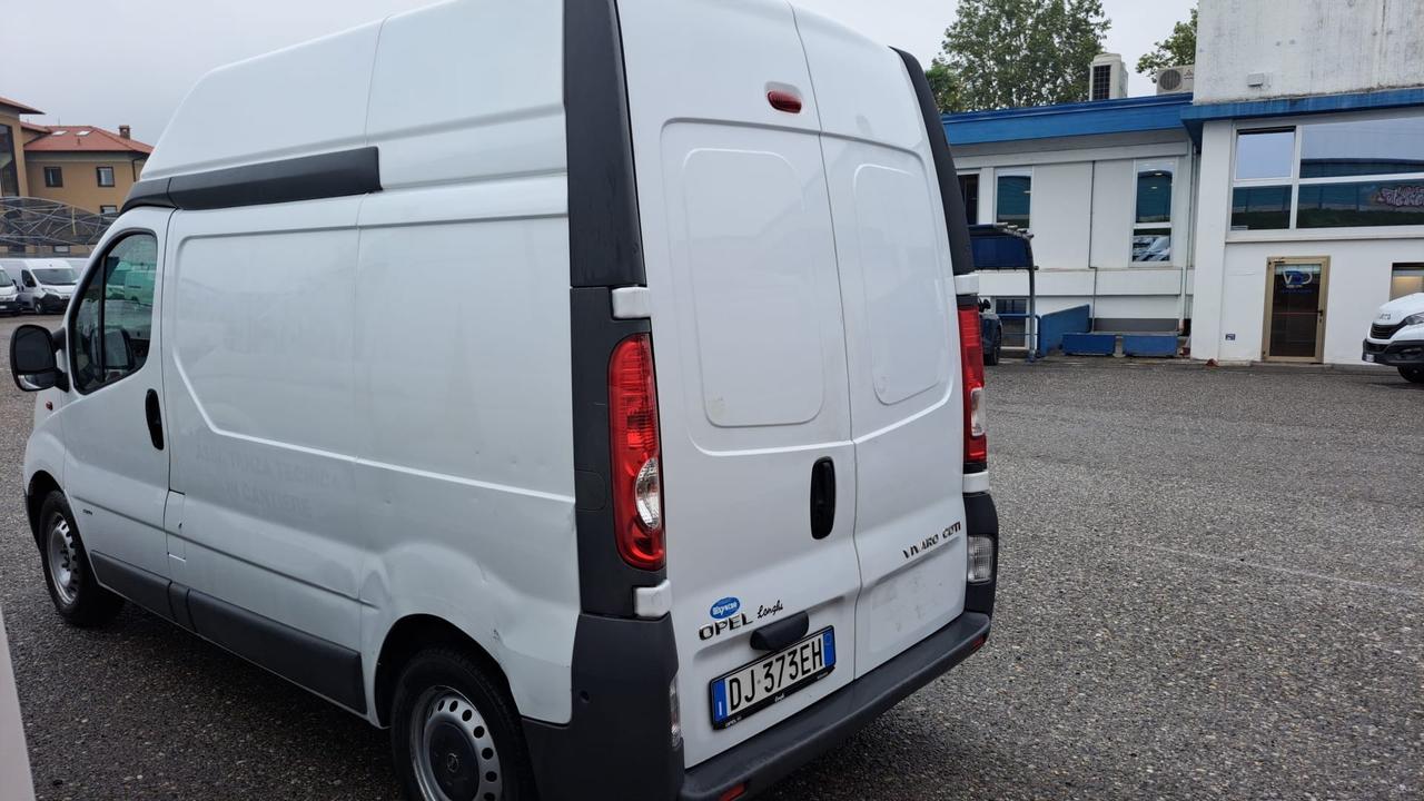 Opel Vivaro tetto super alto