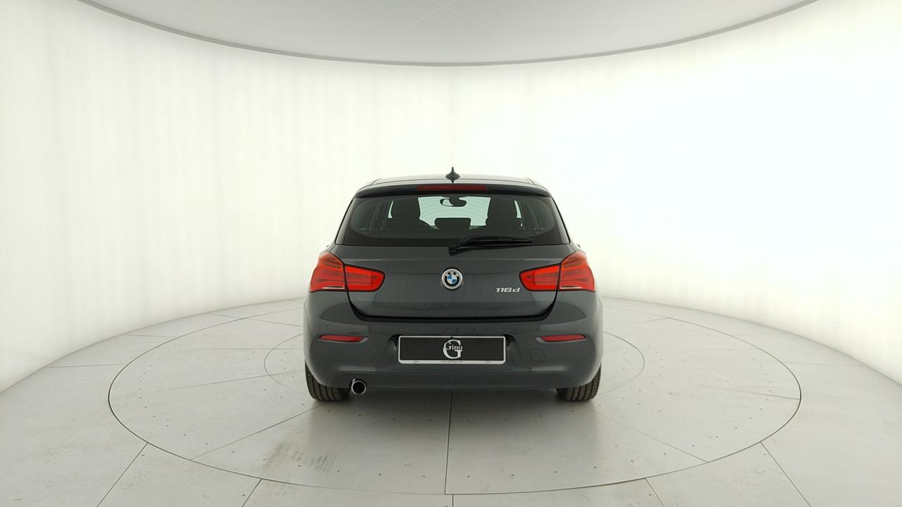 BMW Serie 1 F/20-21 2015 - 116d Business 5p auto