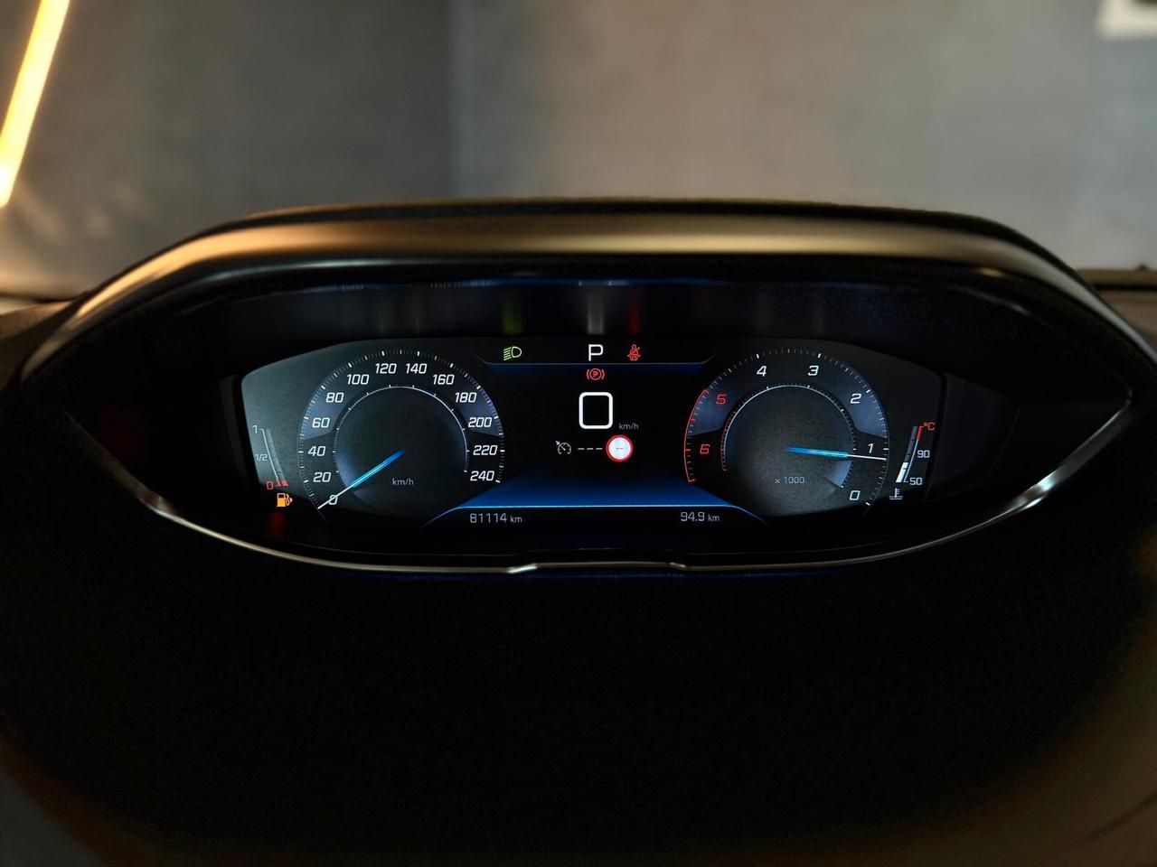 Peugeot 3008 BlueHDi 130 S&S Business