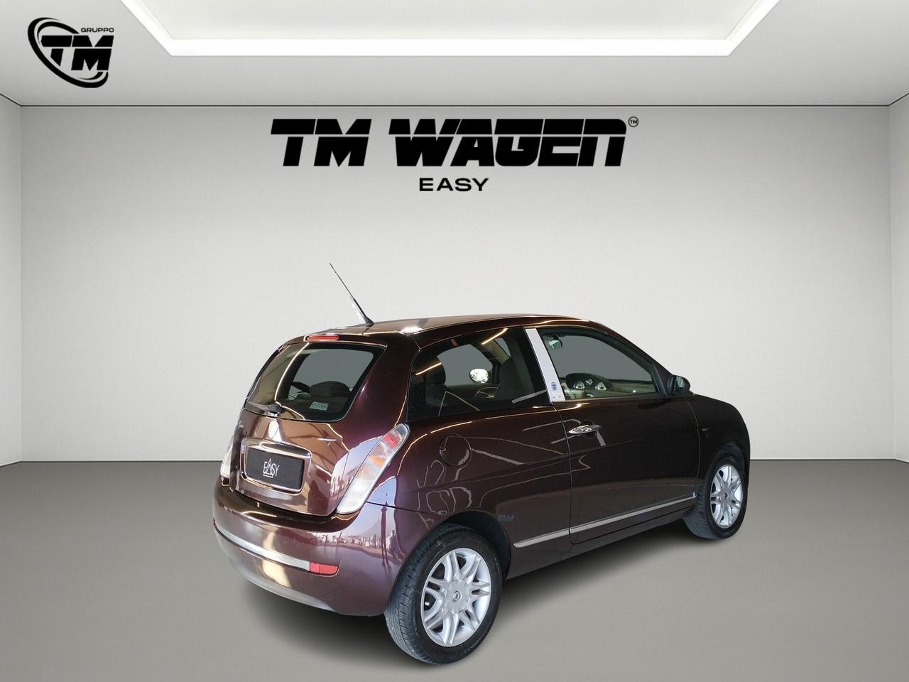 Lancia Ypsilon 1.3 MJT 75 CV Platino
