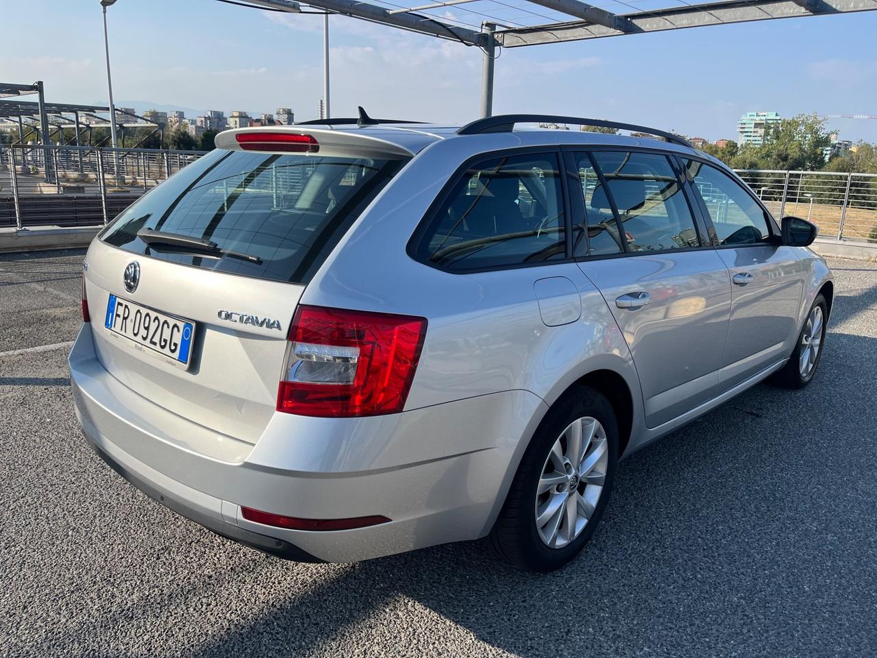 Skoda Octavia 1.0 TSI Wagon Executive