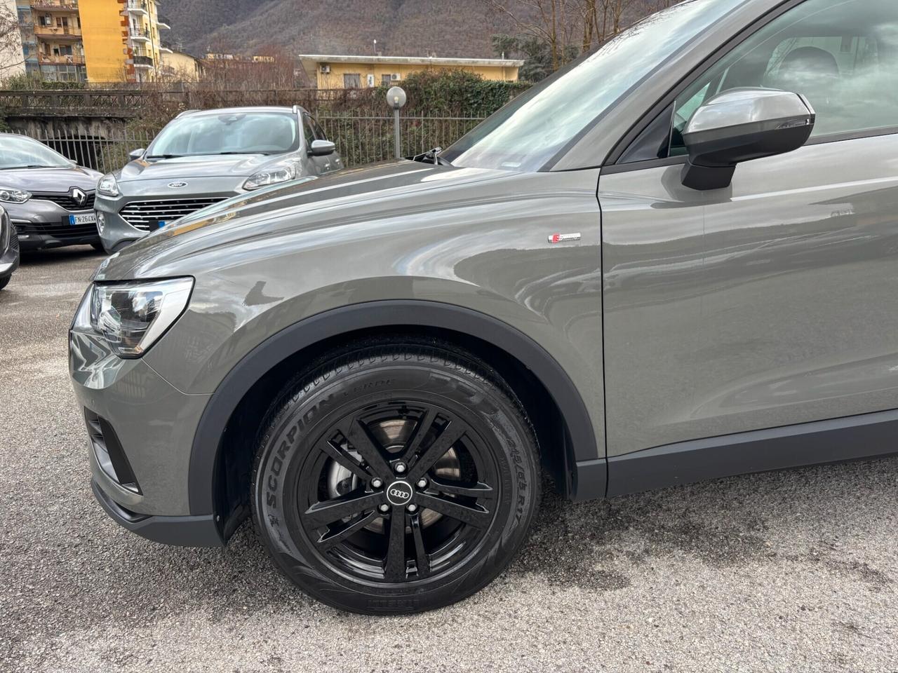 Audi Q3 35 TDI S tronic IDENTITY BLACK - FULL-LED MY 22