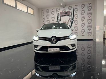 Renault Clio dCi 8V 90CV EDC Start&Stop 5 porte Energy Intens