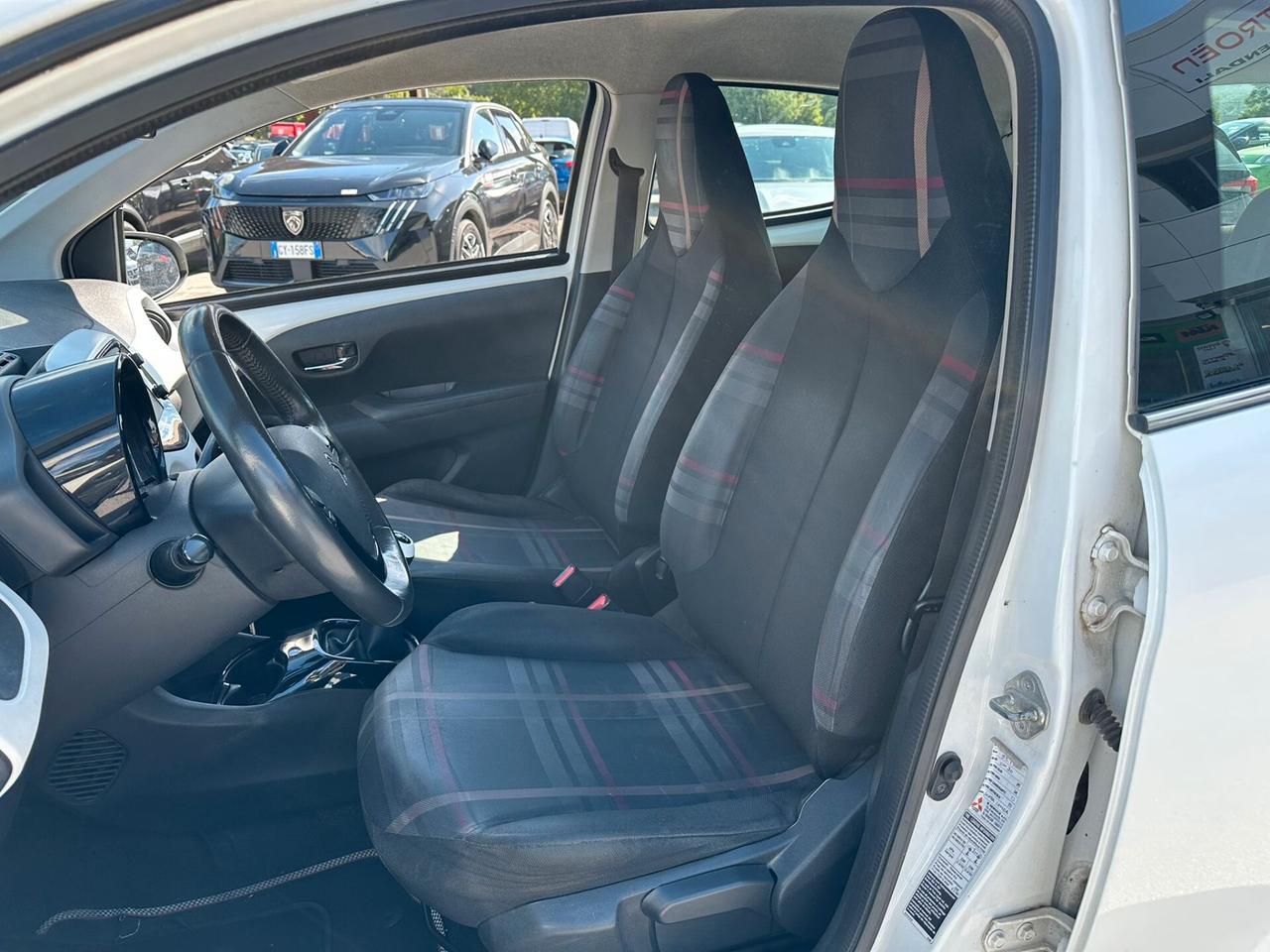 Peugeot 108 VTi 68 5 porte Allure TOP!