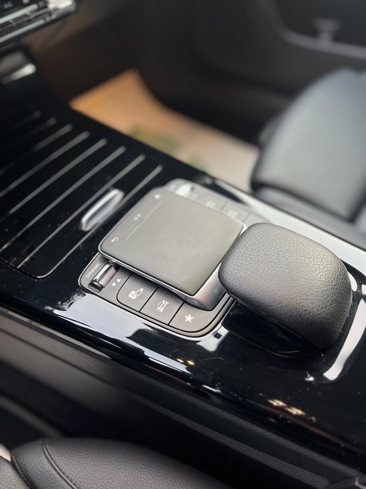 Mercedes-benz A 250 e Automatic EQ-Power Sport