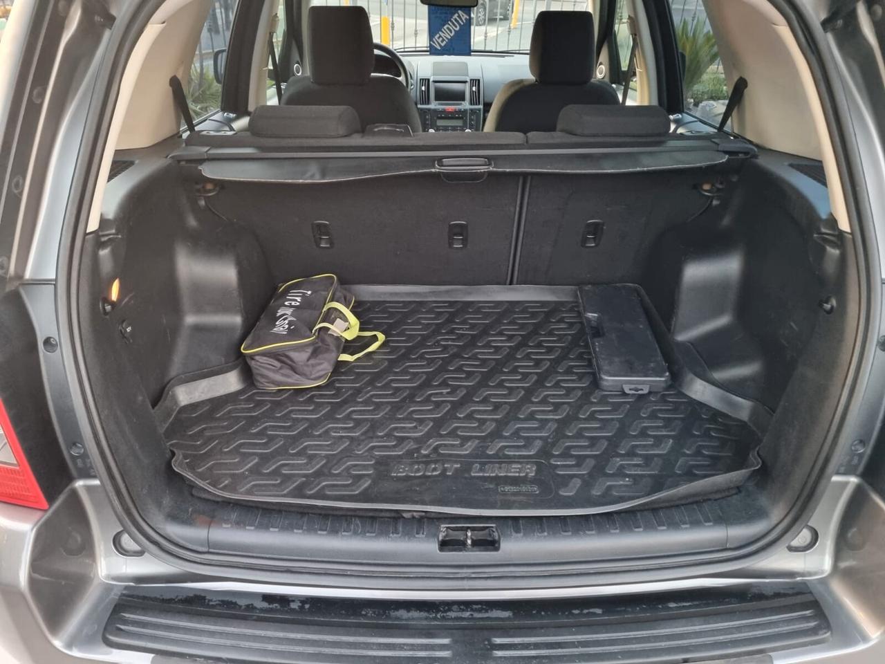 Land Rover Freelander 2.2 TD4 S.W. XS