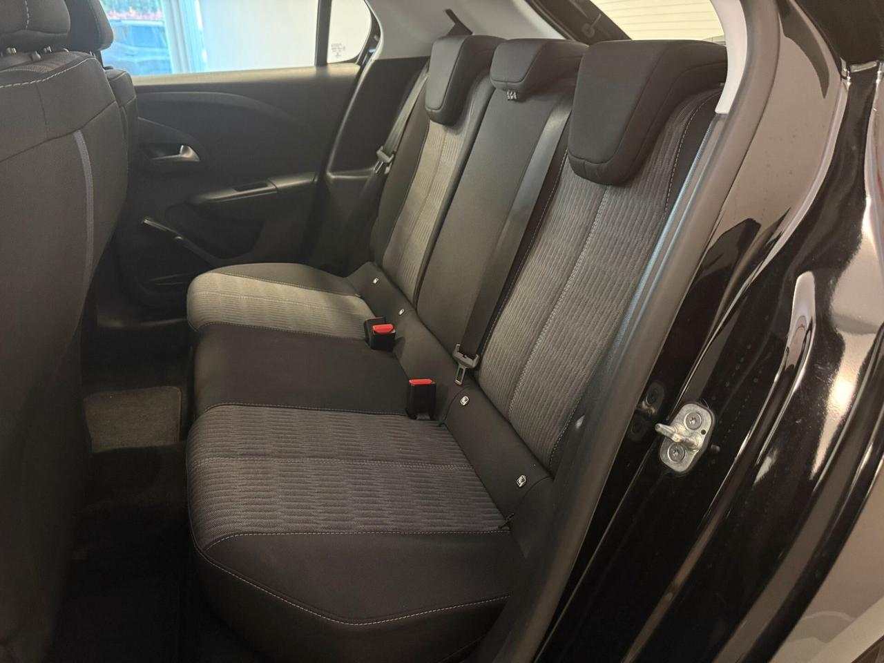 Opel Corsa 1.2 Edition NEOPATENTATI