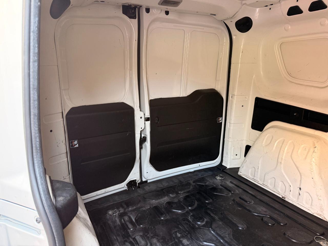 Fiat Doblo 1.6 MJT 3 Posti IVA COMPRESA
