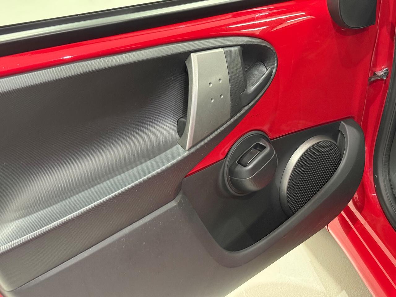 Toyota Aygo 1.0 VVT-i 68cv 5p- Edition *Led