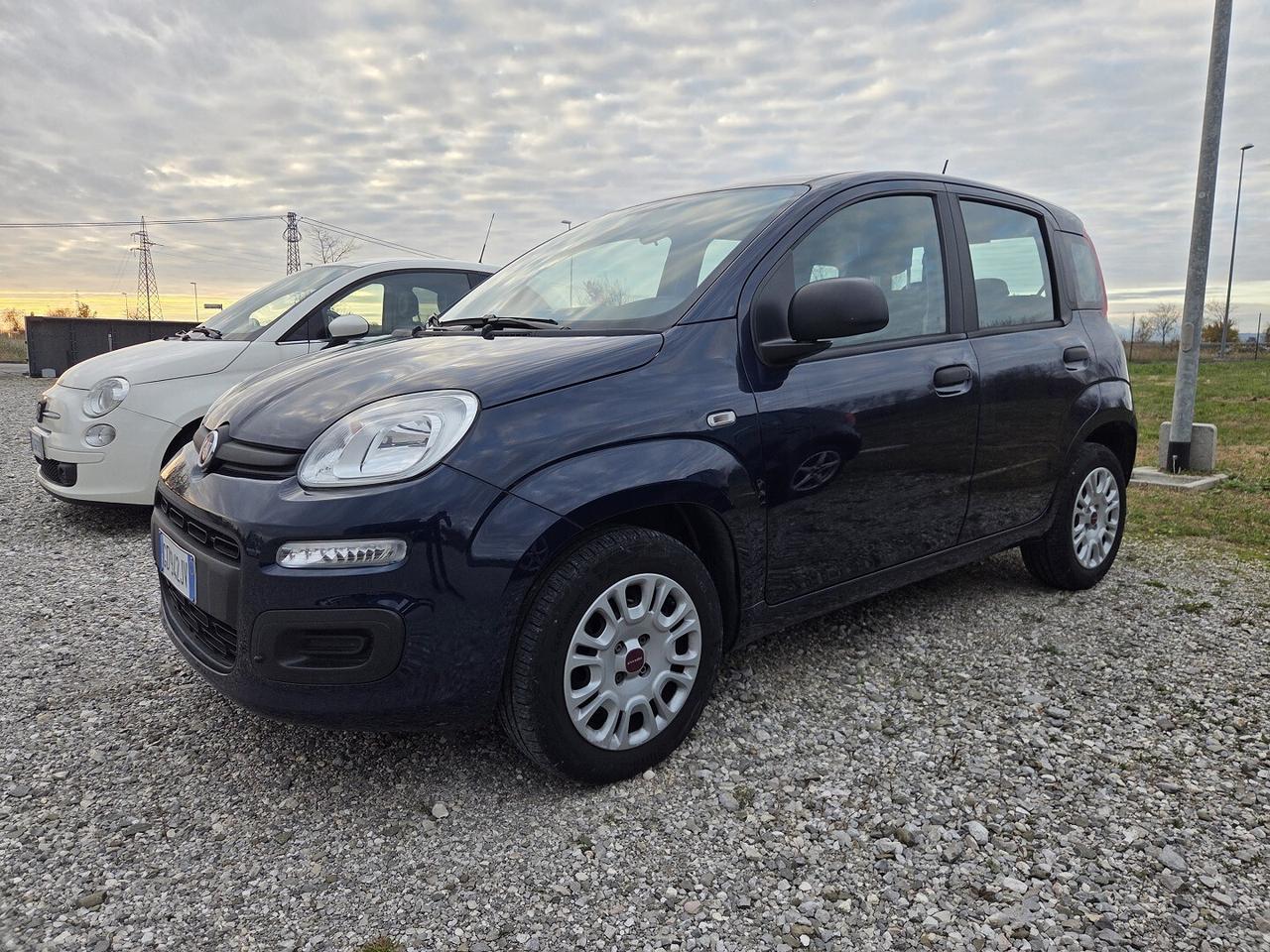 FIAT PANDA 1.2 BENZINA DEL 2020 CON 15000KM