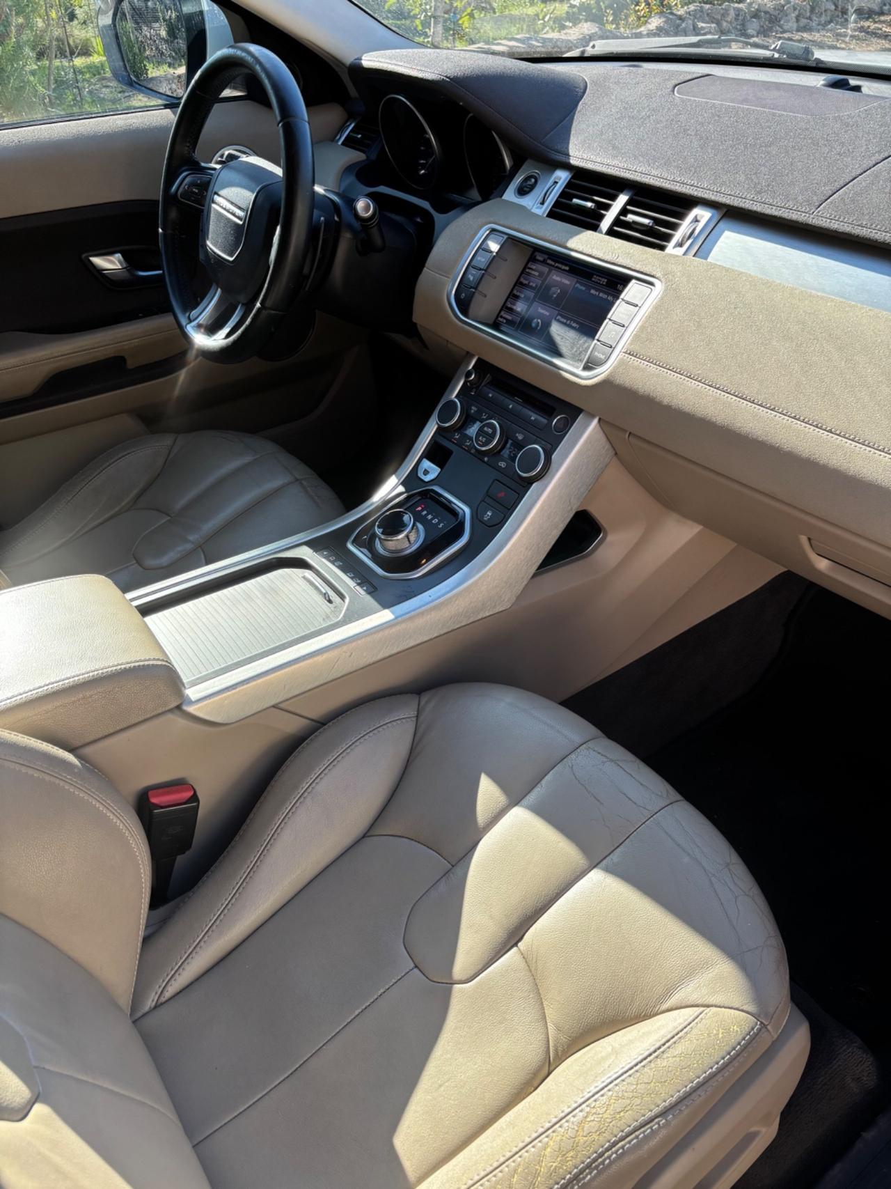Land Rover Range Evoque 2.2 TD4 5p. Prestige