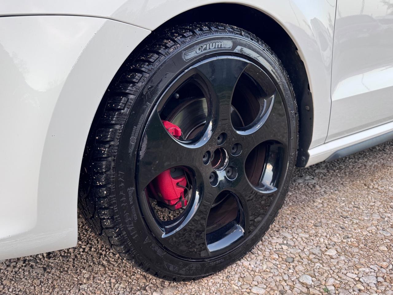 VW Polo GTI 1.4 TSI 180cv DSG 2010 Interno Tabacco