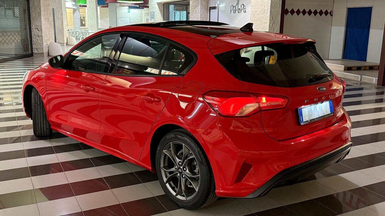 Ford Focus 1.0 EcoBoost Hybrid 125 CV ST-Line 2021 TETTO
