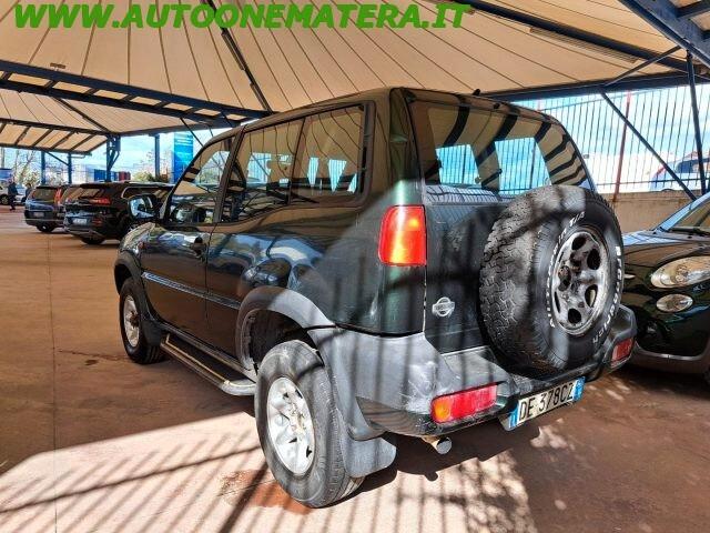Nissan Terrano 2.7 TDI 3PT
